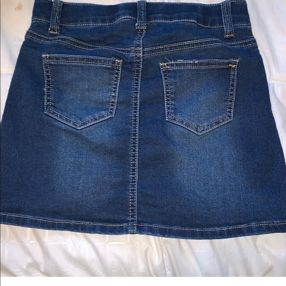 tight fitted denim skirt